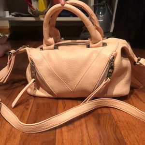 Peachy Hand/Shoulder Bag